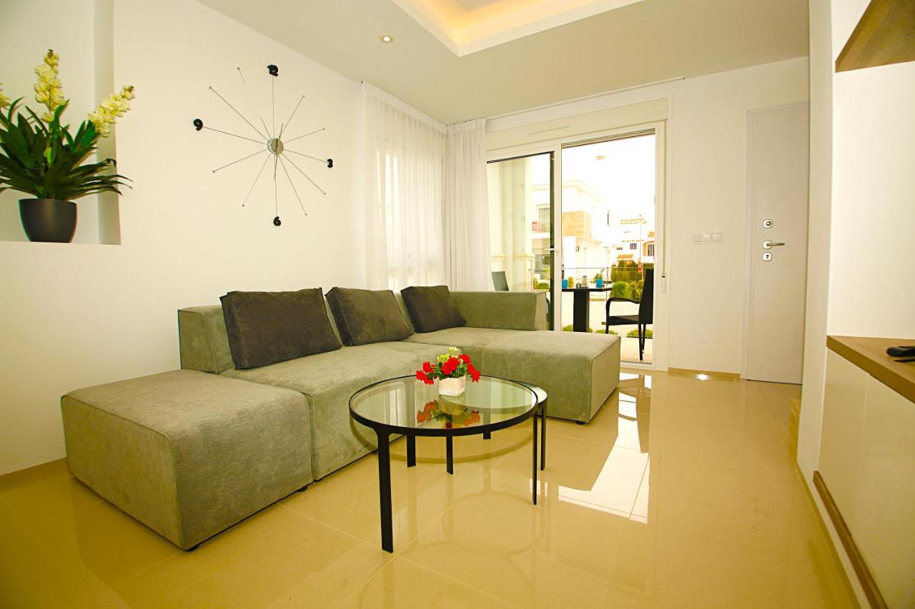 Luxury Bungalow Allegra 43 With Ac And Pool Ciudad Quesada Exterior photo